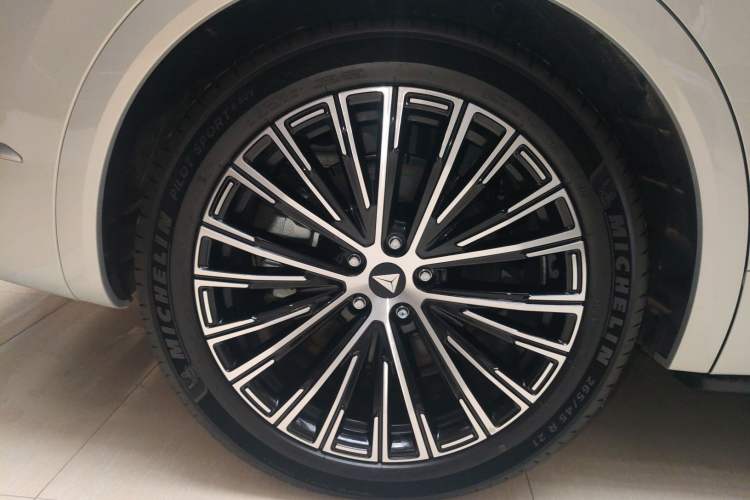 Used Deepal S09 2025 Rear-Drive Ultra+