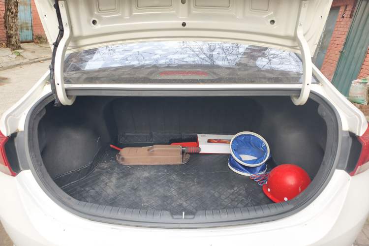 Used Hyundai Verna (new generation) 2016 1.4L Manual Cool Edition GLS
