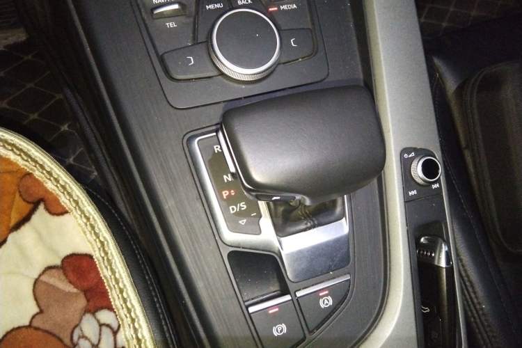 Used Audi A4L 2018 30th Anniversary Edition 40 TFSI Trendy Model