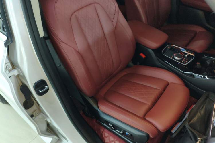 Used BMW iX3 2024 Leading Model