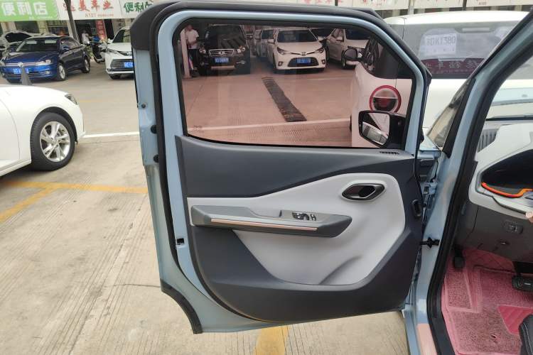 Used Wuling NAMMIEV 2021 Playful Model – High-Power Version
