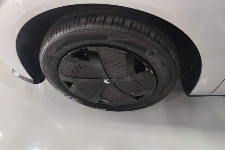 Used ARCFOX T1 2025 Model 425 PRO