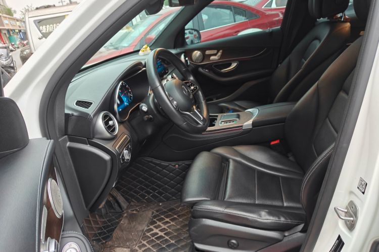 Used Mercedes-Benz GLC 2020 Facelift GLC 300 L 4MATIC Dynamic Edition
