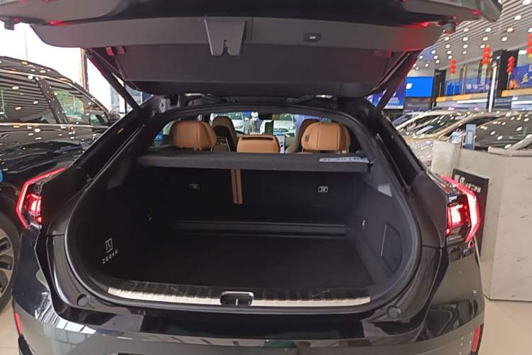 Used Zeekr 001 2023 WE Edition 86 kWh
