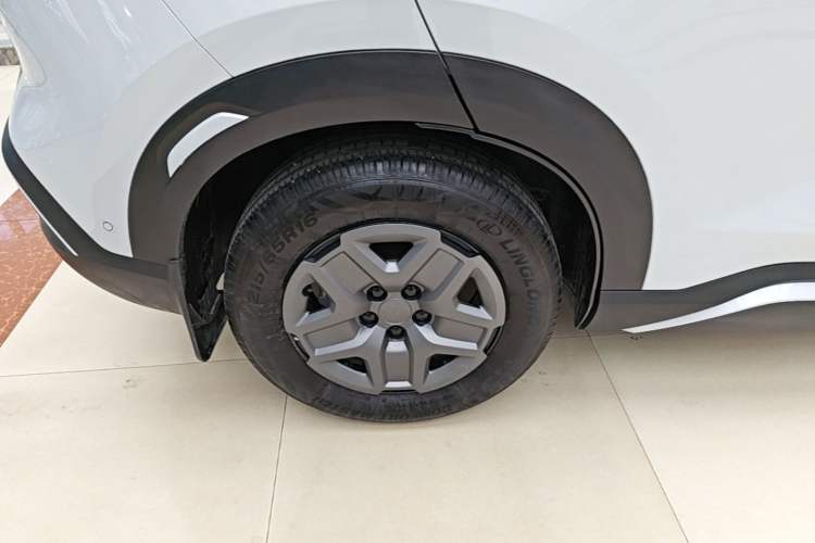 Used BYD Yuan UP 2025 Intelligent Driving Version 401 KM Dynamic Edition