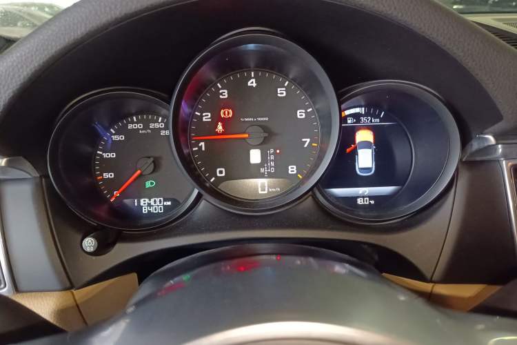 Used Porsche Macan 2017 Macan 2.0T Instrument Cluster