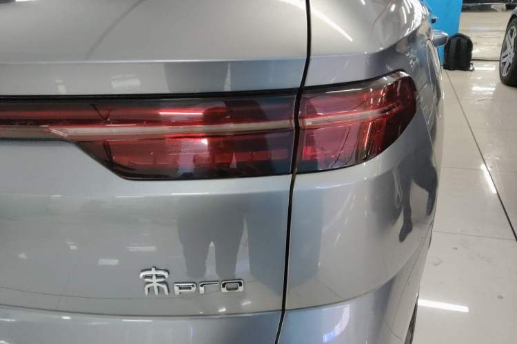 Used BYD Song Pro New Energy 2023 Champion Edition DM-i 110KM Beyond Model
