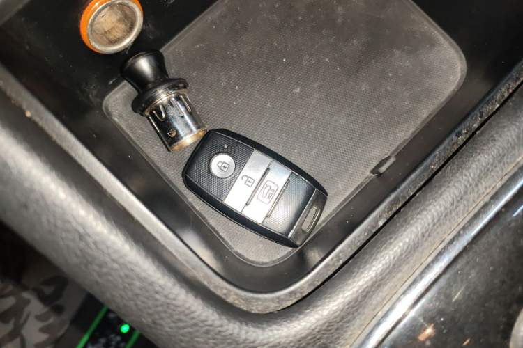 Used Kia K3 2016 1.6L Automatic GLS
