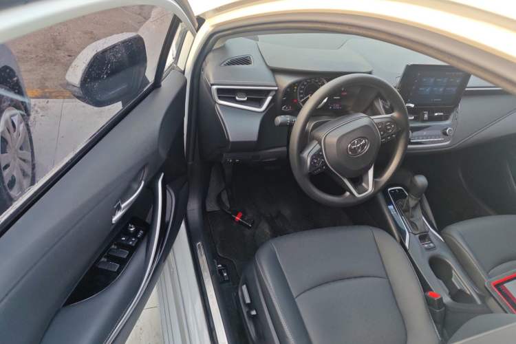 Used Toyota Allion 2021 2.0L Deluxe Edition