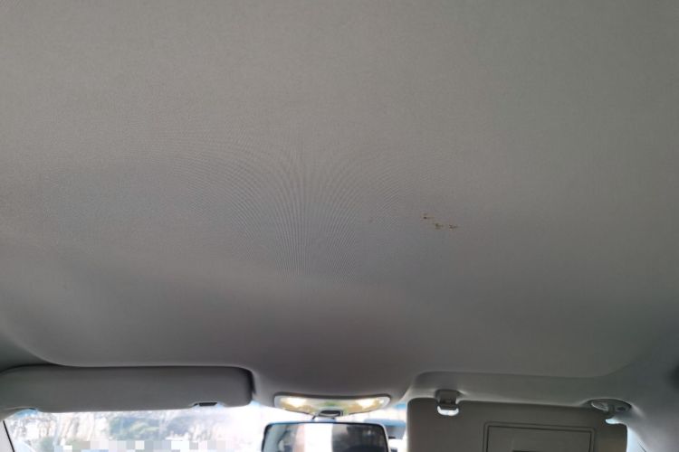 Used Roewe 350 2014 1.5L Automatic Xunda Edition
