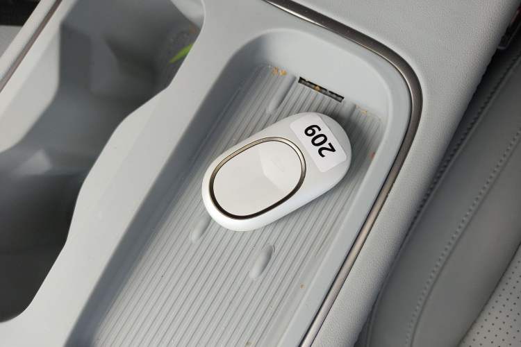 Used Nio ES6 2024 75 kWh Vehicle Key