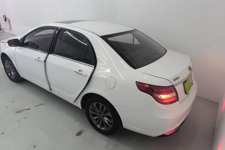 Used Geely Auto Vision 2017 1.5L Manual Happiness Edition Exterior 2