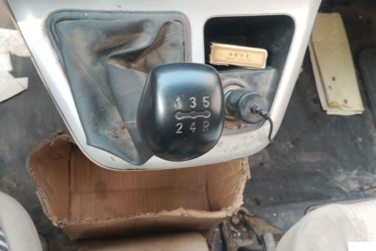 Used CHANGAN KAICHENG Ruixing M90 2016 2.0L Comfort Edition 4G94S Gear Lever