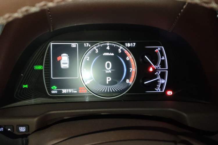 Used Lexus ES 2022 300h Excellence Edition Instrument Cluster