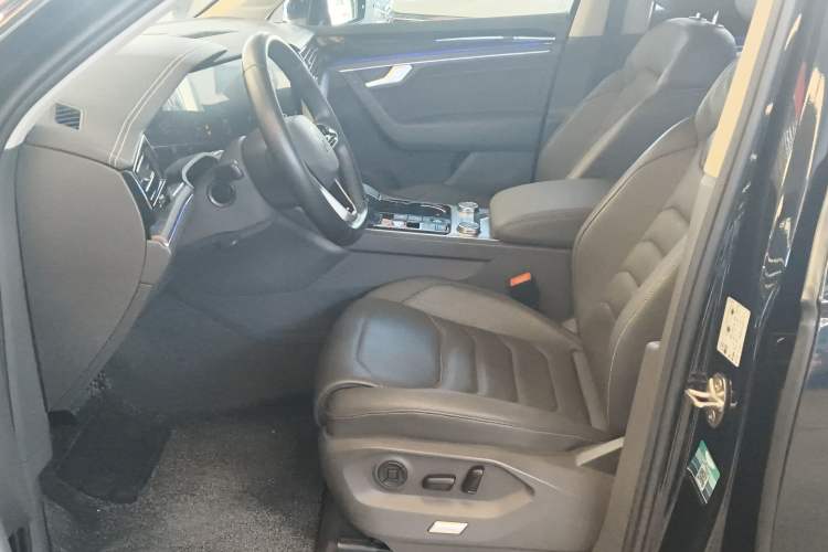 Used Volkswagen Touareg 2021 3.0 TSI Prestige Edition Classic Sport Package Left Front Seat