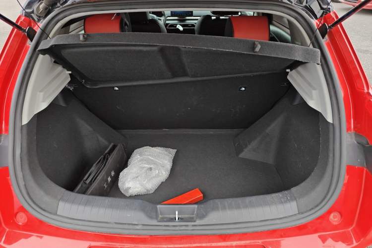 Used BYD e2 2019 High-Range Version – Chuan·Luxury Model
