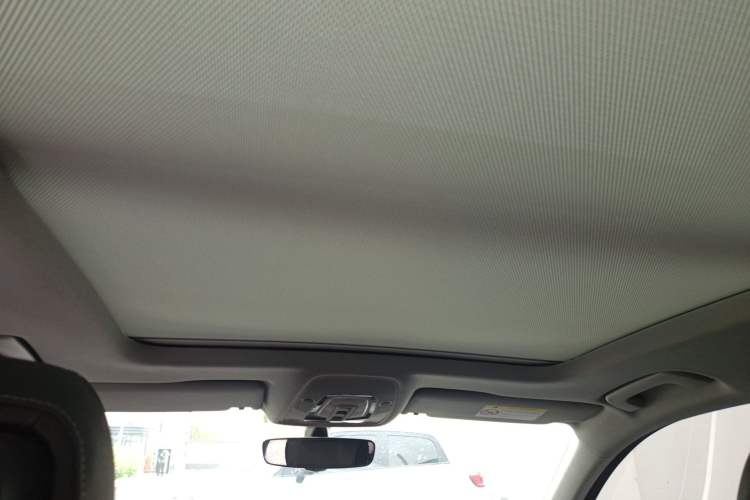 Used Audi A4L 2022 40 TFSI Luxury Dynamic Model Headliner