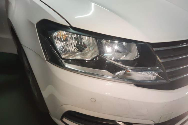 Used Volkswagen Gran Lavida 2017 180TSI DSG Comfort Edition
