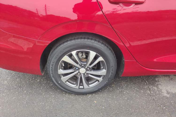 Used CHANGAN Eado 2021 PLUS Blue Whale NE 1.4T GDI DCT Prestige Model Right Rear Wheel Hub