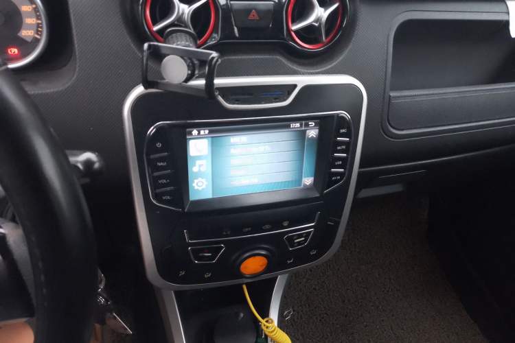 Used Zxauto GX3 2015 1.5L Elite Edition
