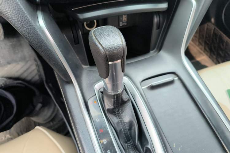 Used Honda Inspire 2019 260TURBO Elite Edition China V Standard Gear Lever