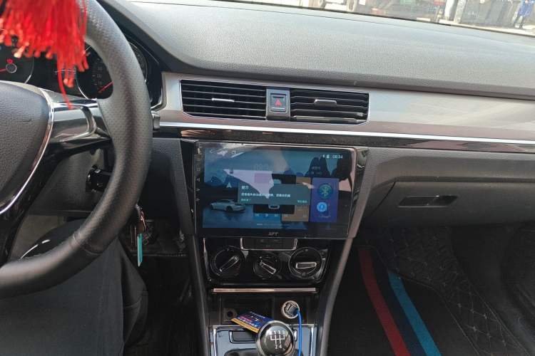 Used Volkswagen Bora 2016 1.6L Manual Comfort Model
