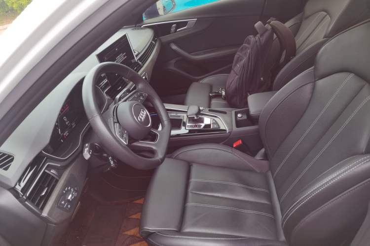 Used Audi A4L 2024 40 TFSI Luxury Dynamic Edition