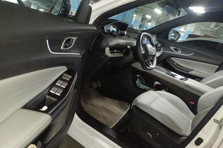 Used Changan CS55PLUS PHEV 2025 Smart New Blue Whale 125km Battleship Edition
