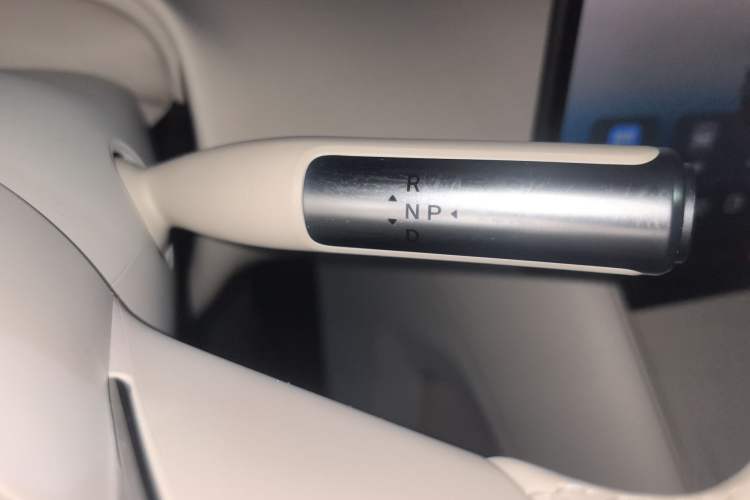 Used Hima Luxeed R7 2024 All-Electric 667 km Max
