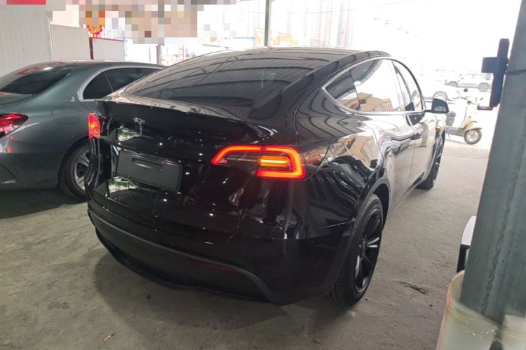 Used Tesla Model Y 2023 Rear-Wheel-Drive Version