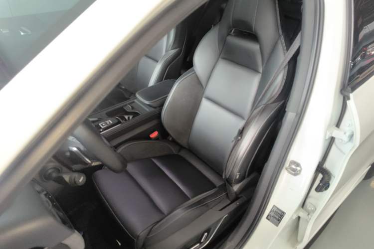 Used Lynk & Co 03 2022 1.5TD DCT JingPlus