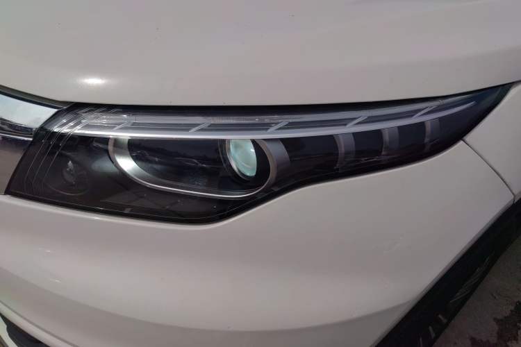 Used Qoros 5 2018 1.6T Automatic Prestige Model