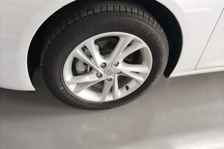 Used Buick Regal 2024 25T Deluxe Edition