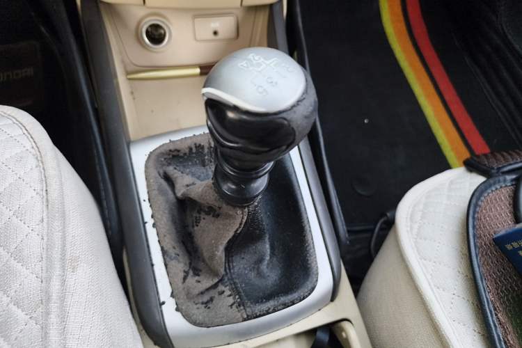 Used Hyundai Celesta 2010 1.6L MT GL
