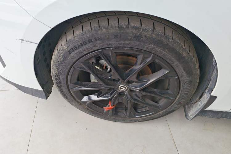 Used CHANGAN UNI-V 2024 1.5T Prestige Edition
