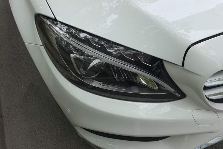 Used Mercedes-Benz C-Class 2015 Revised C 200 L Sport Edition Right Front Headlight