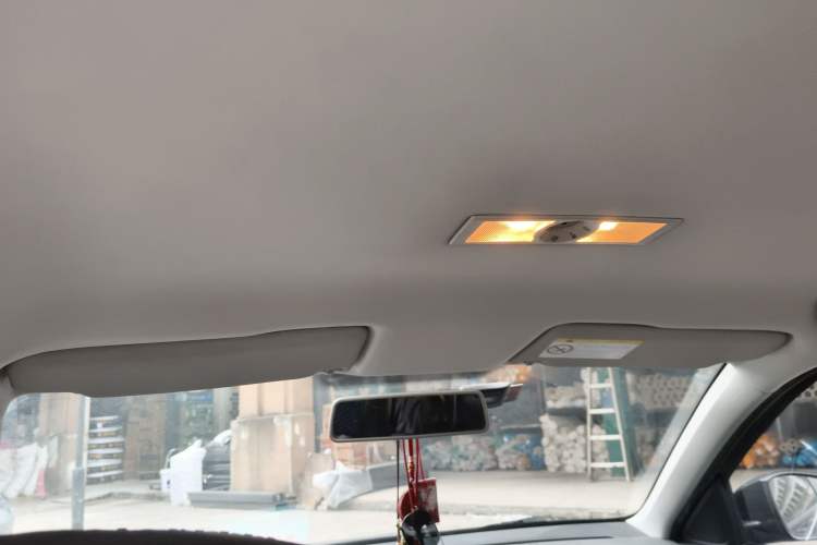 Used Volkswagen Lavida 2017 1.6L Manual Fashion Edition
