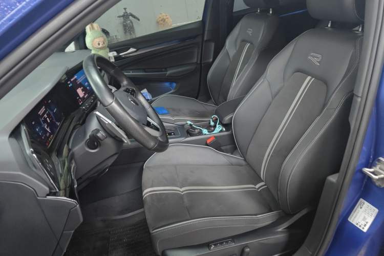 Used Volkswagen Golf 2021 280TSI DSG R-Line Left Front Seat