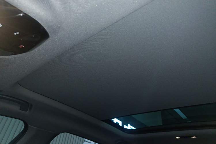 Used BMW i5 2024 eDrive 35L M Sport Package Headliner