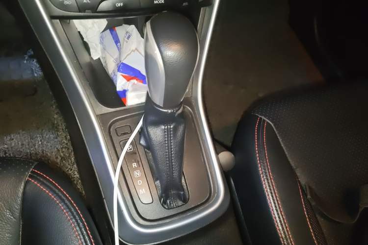 Used Suzuki S-Cross 2014 1.6L CVT Two-Wheel Drive Elite Version