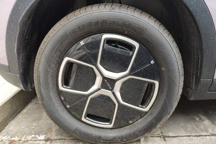 Used AION UT 2025 330 Starlight Edition