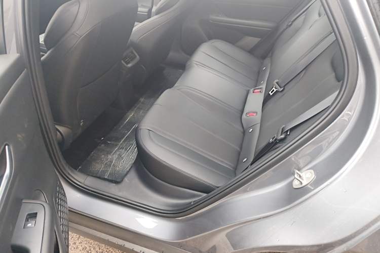 Used BYD e7 2025 Model 520 Smart Travel Edition Left Rear Seat