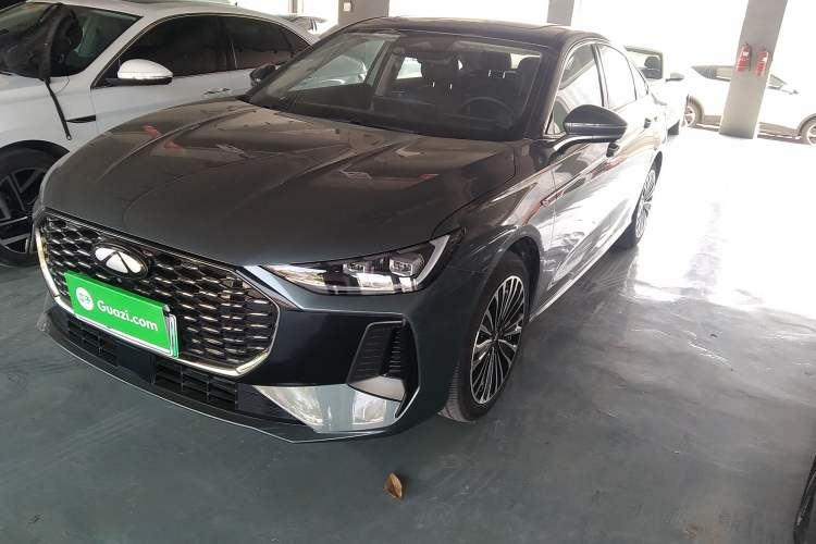 Used Chery Fengyun A8L 2025 1.5 TGDI 145 km Luxury Version