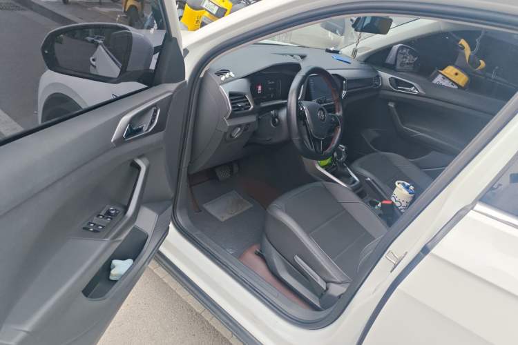 Used Volkswagen T-Cross 2019 280TSI DSG Luxury Edition Driver Seat