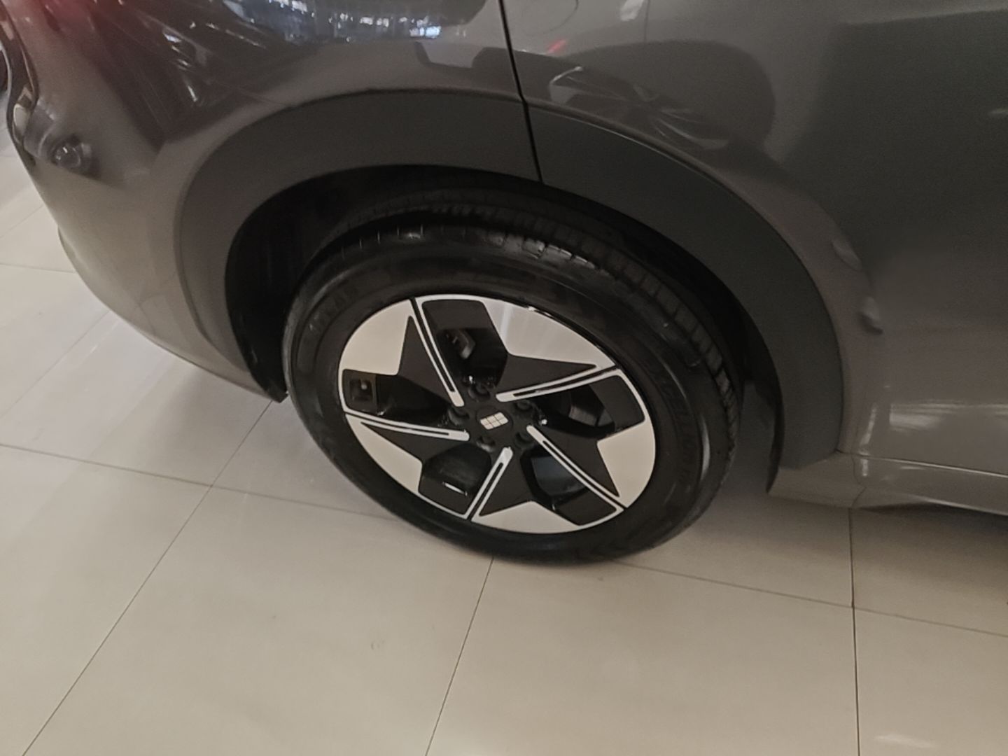 Geely Galaxy E5 2026 Model 610km Exploration+ Edition — снимка 11