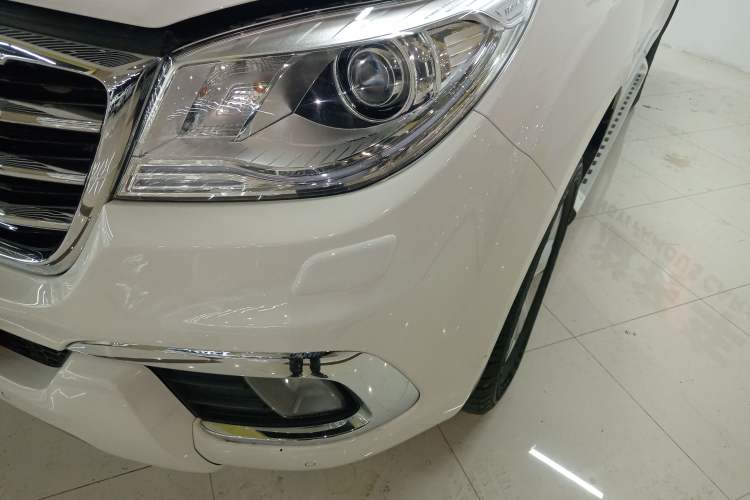 Used Haval H9 2015 2.0T Four-Wheel Drive Luxury 7-Seater
