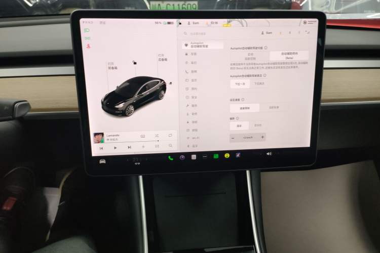 Used Tesla Model 3 2019 Long-Range All-Wheel-Drive Version
