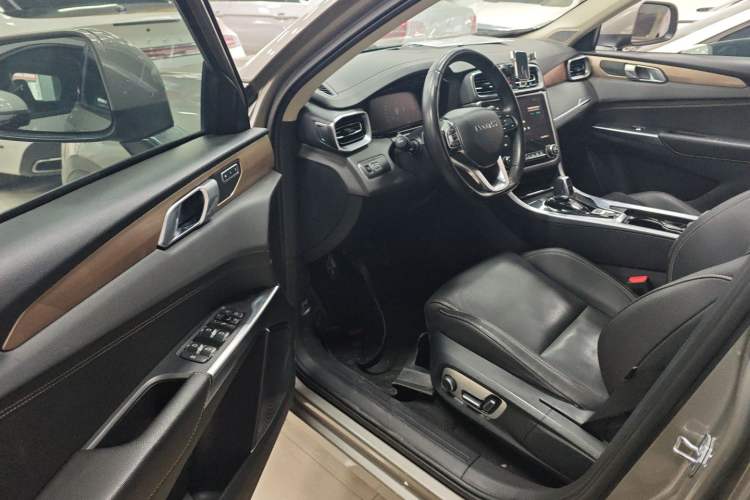 Used Lynk & Co 01 2019 2.0T Two-Wheel-Drive Pro Version China VI Standard