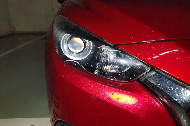 Used Mazda Mazda 3 Axela 2017 Sedan 1.5L Automatic Comfort Model China VI Standard