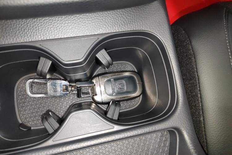 Used Honda CR-V 2026 Global 30th Anniversary Model 240TURBO Two-Wheel-Drive Fashion 5-Seater Edition Vehicle Key